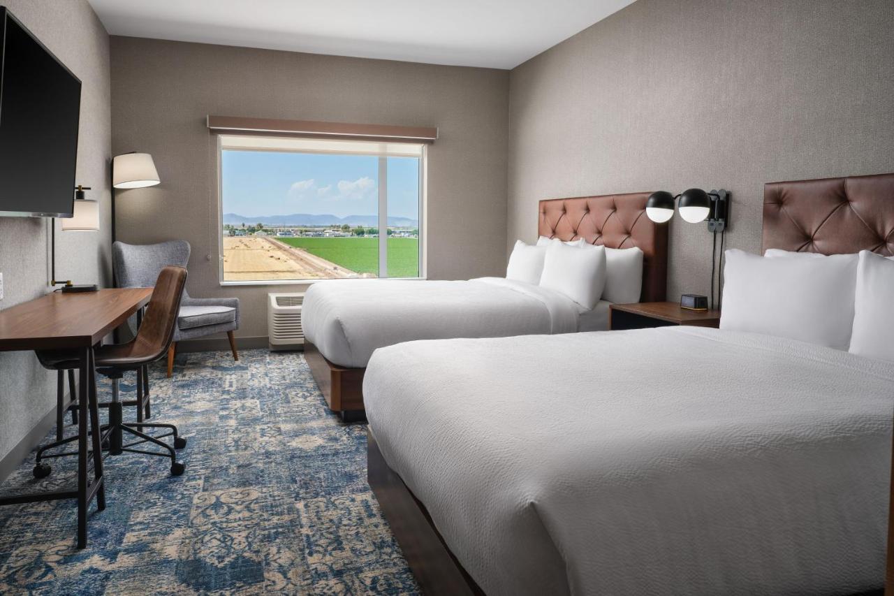 Four Points By Sheraton Yuma Exterior photo